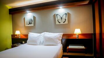 Superior Double Room, 1 Double Bed, Non Smoking, City View | Free WiFi, bed sheets