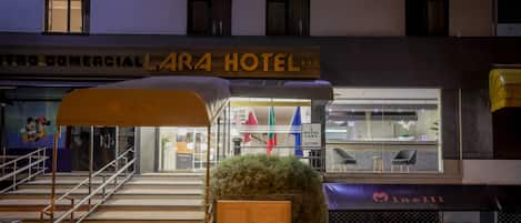 Façana frontal de l'allotjament