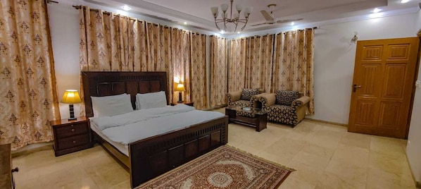 9 habitaciones y wifi