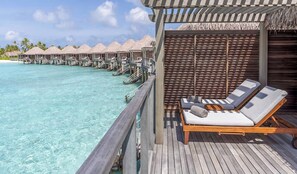 Villa (Sunset Water) | 1 chambre, minibar, coffres-forts dans les chambres, rideaux occultants