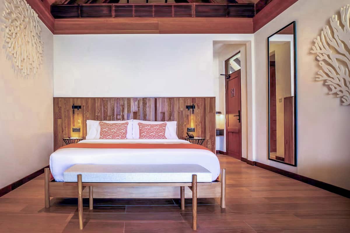 1 bedroom, minibar, in-room safe, blackout curtains