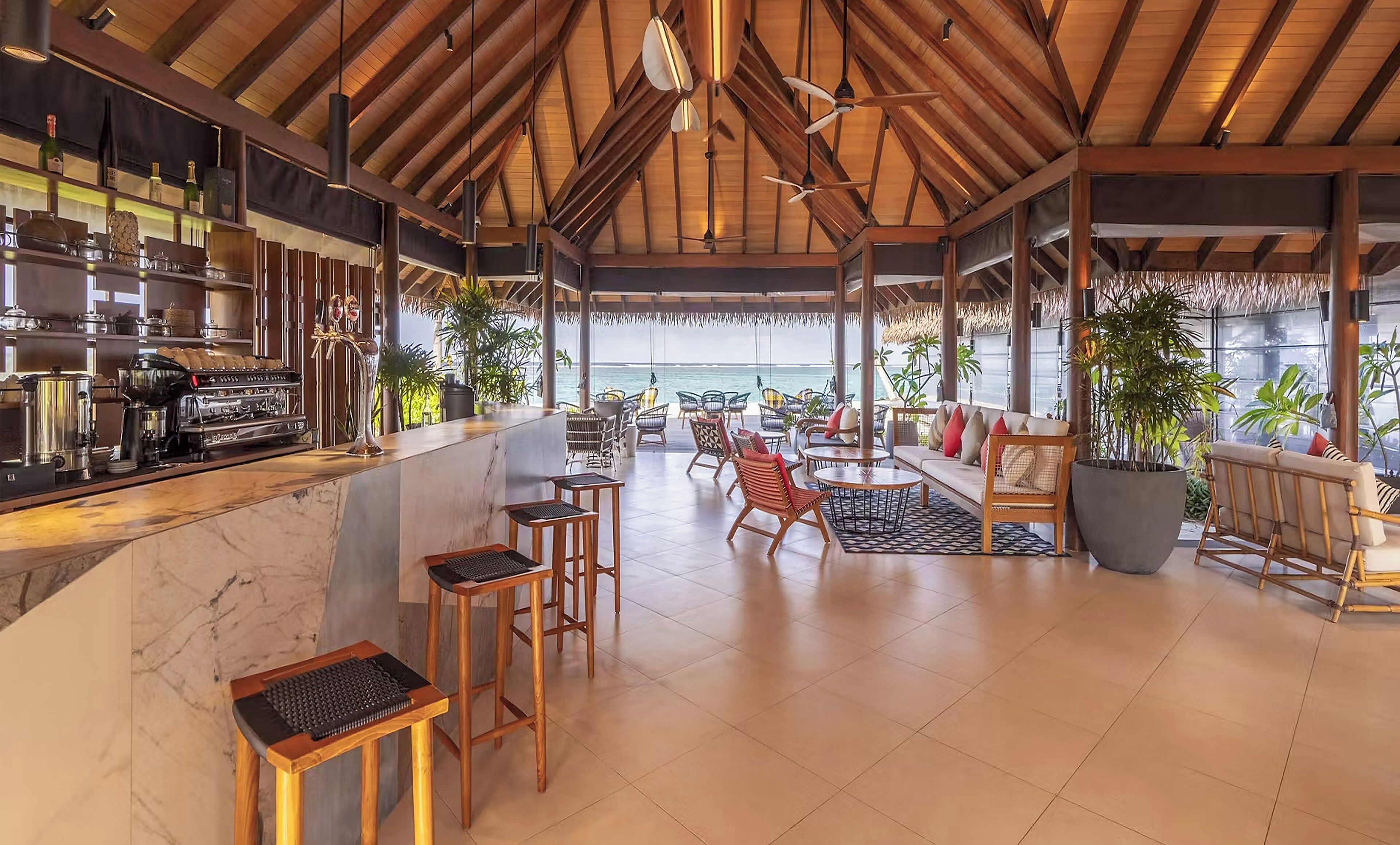 4 restaurantes, cocina mediterránea