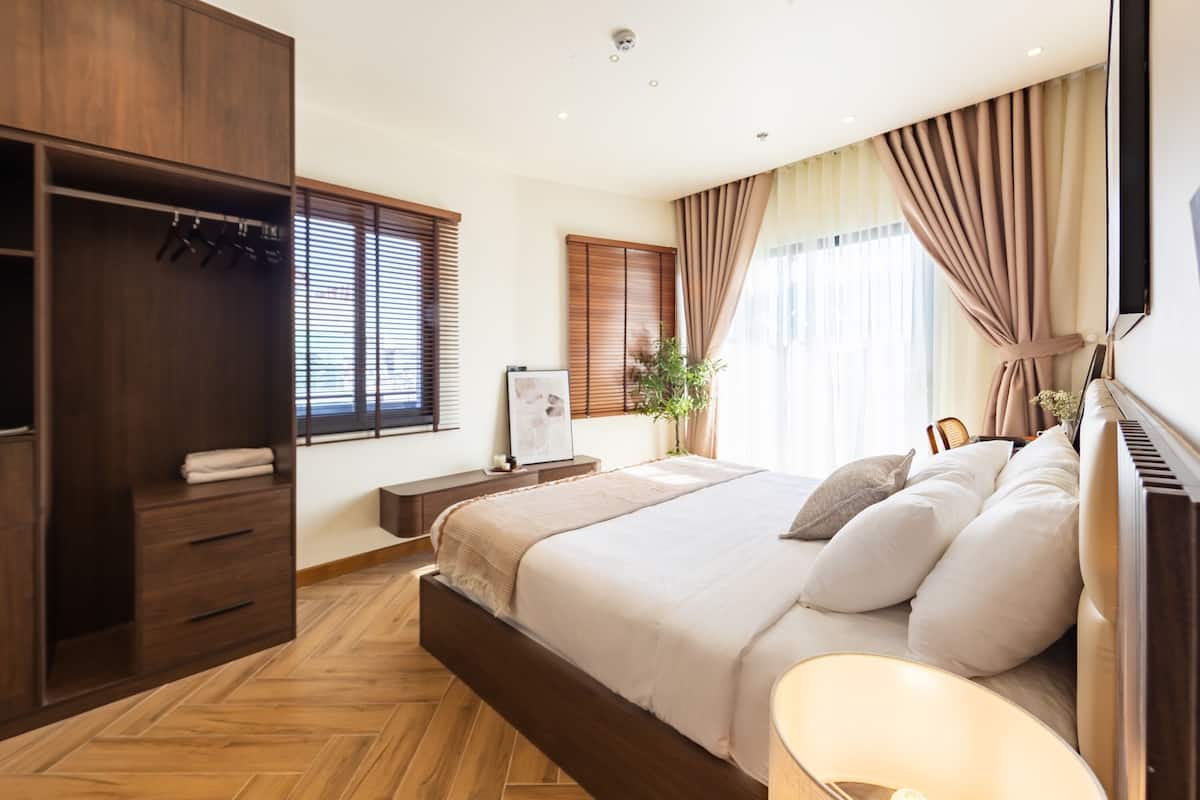Ático Deluxe, 2 habitaciones | 1 dormitorio, minibar, escritorio