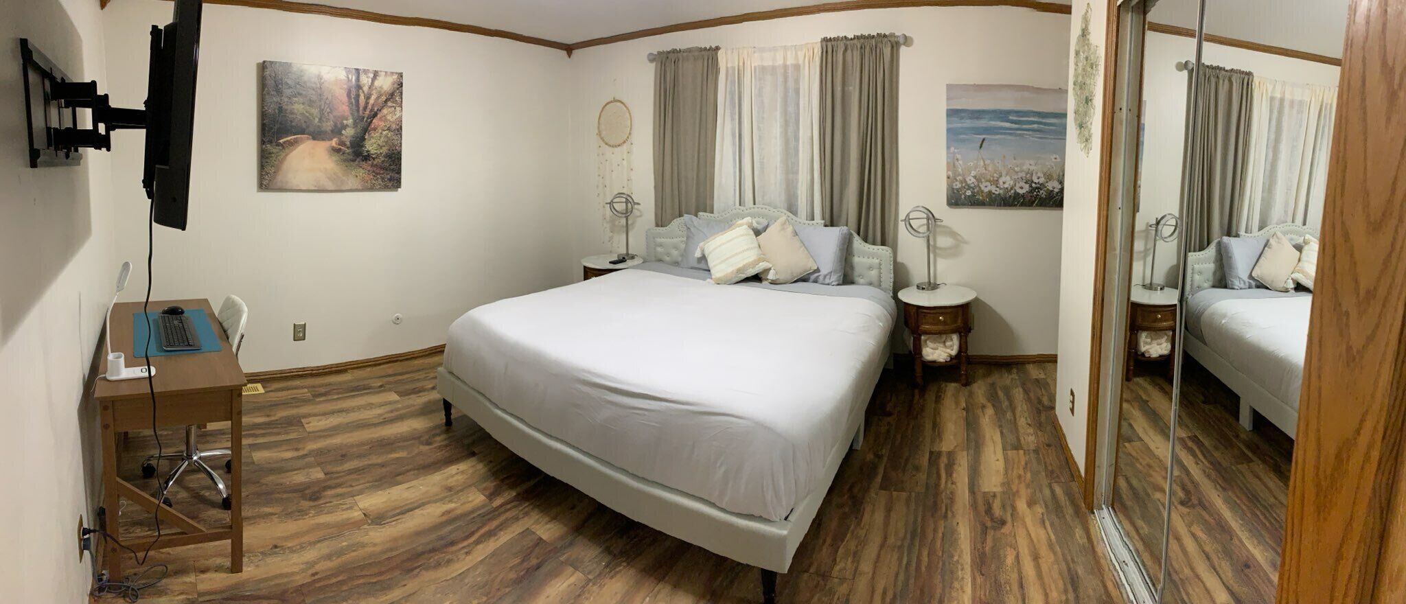 3 bedrooms, in-room safe, desk, iron/ironing board