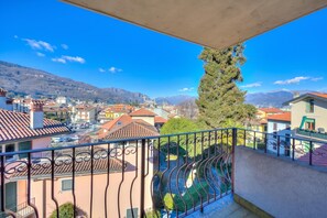 Property grounds - Laura's Cozy Apartment Stresa Center (Stresa)