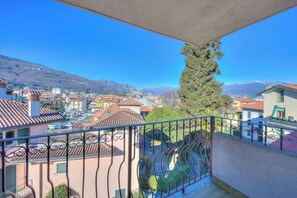 Property grounds - Laura's Cozy Apartment Stresa Center (Stresa)