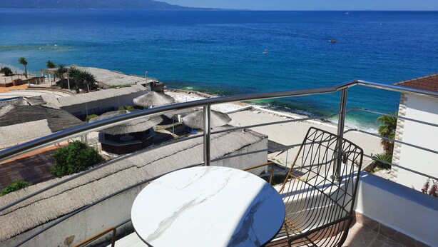 Panoramic Double Room | Free WiFi - La Mer (Sarandë)