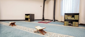 Al Hidayah Towers Hotel