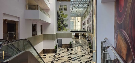Shopping centre. Al Hidayah Towers Hotel