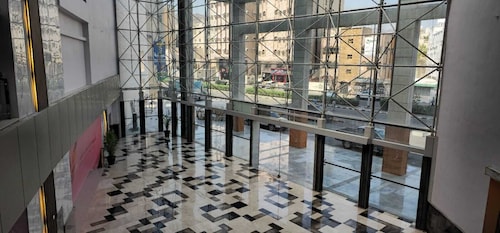 Al Hidayah Towers Hotel
