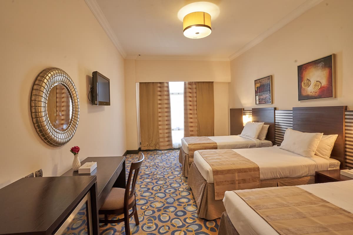 1 bedroom, in-room safe, desk, soundproofing