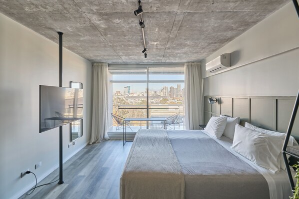 Standardzimmer, Stadtblick | Zimmersafe, Schreibtisch, Bügeleisen/Bügelbrett, kostenlose Babybetten