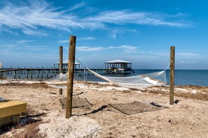 House, 5 Bedrooms | Beach | On the beach