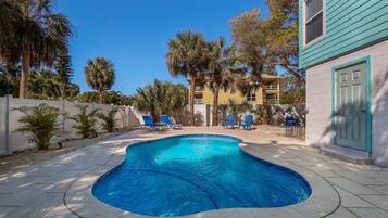 Apartment, 2 Bedrooms | Pool