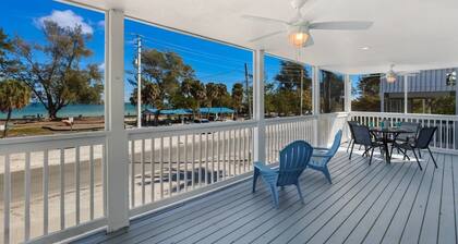 Coquina Cottage B 2 Bedroom Home by RedAwning