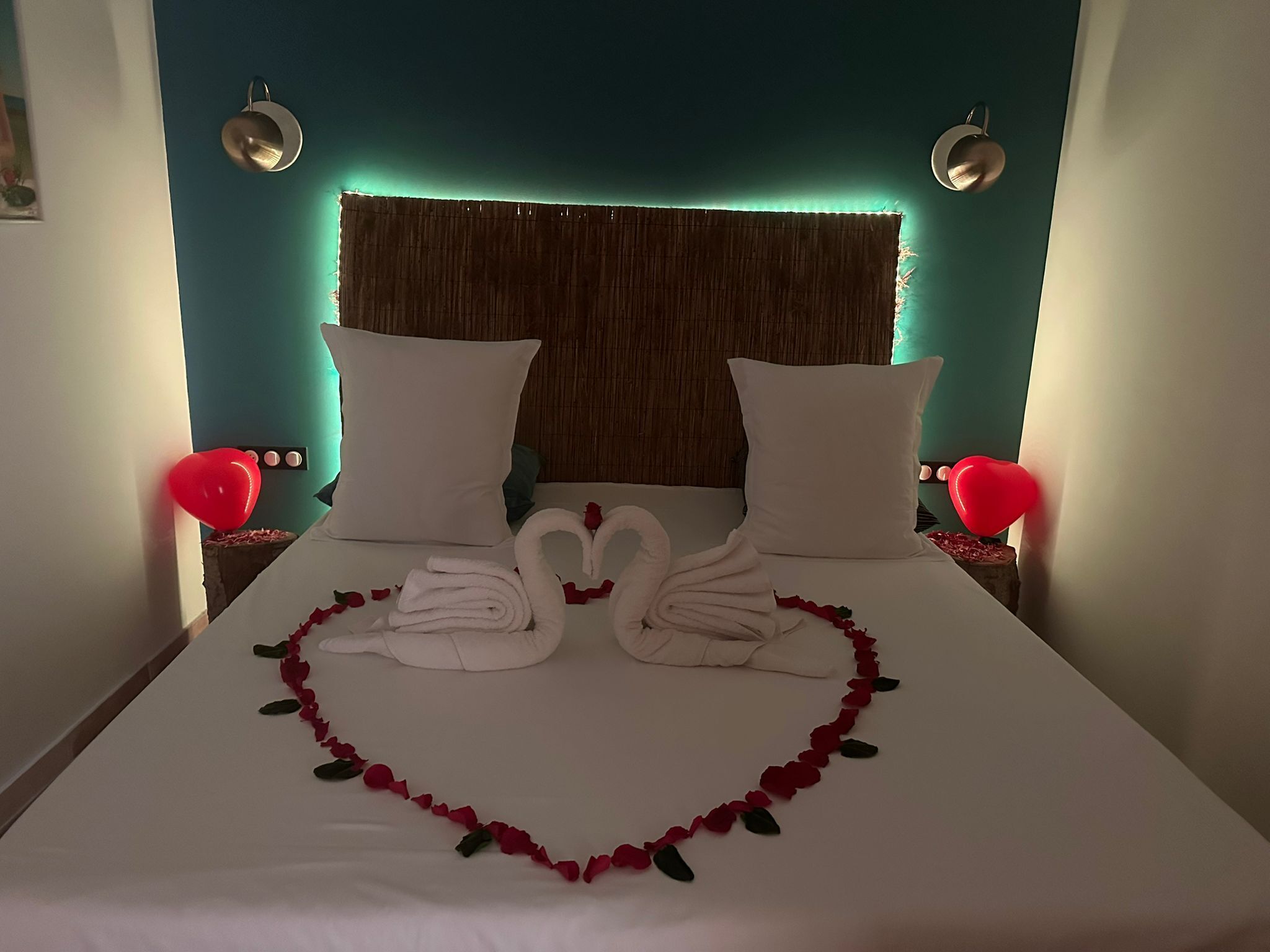2 chambres, Wi-Fi gratuit, draps fournis