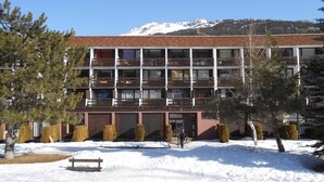 Exterior - Studio at the slopes, south balcony, parking (La Salle-les-Alpes)