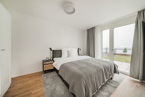 2 Bedroom Townhouse with Private Garden | Iron/ironing board, free WiFi, bed sheets - URBM[rise] (Vienna)