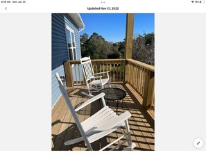 Property grounds - Emerald Isle,  Family vacation home, walk to beach and sound with in ground pool (Emerald Isle)