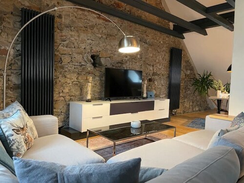 *Exclusive* residential building in the center!