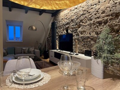 Super Exclusive LOFT *Central*Parking*