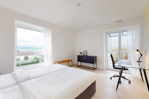 52 bedrooms, desk, laptop workspace, soundproofing