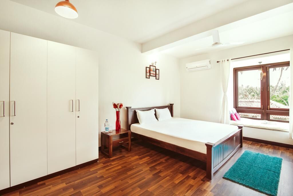 3 camere, una scrivania, ferro/asse da stiro, Wi-Fi gratuito