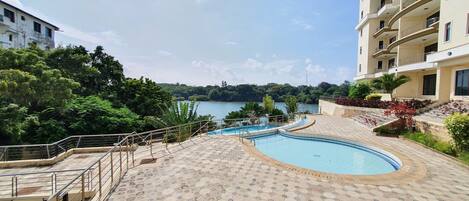 Apartment, Mehrere Betten | Pool