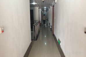 Unclassified image, 3 of 33, button - Caizi Hostel (Huangshi)