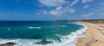 Loi's 1 cottage 300m from the sea with panoramic view