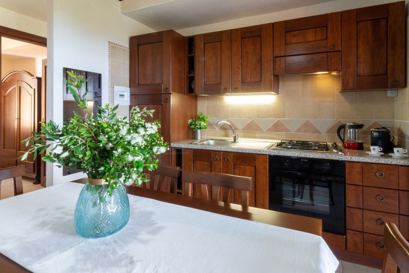 Forno, piano cottura, pentole/stoviglie/utensili