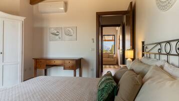 1 Schlafzimmer, Schreibtisch, Reisekinderbett, WLAN