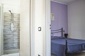 1 Schlafzimmer, Bügeleisen/Bügelbrett, Reisekinderbett, WLAN