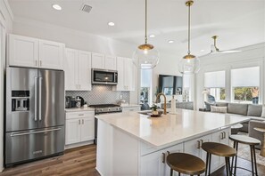 Fridge, microwave, oven, stovetop - Newly Built Getaway w/gourmet kitchen | Tram to Beach | Steps to Lagoon Pool (Panama City Beach)