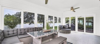 Waterfront 3Bed in The Villages