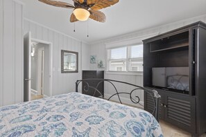 4 bedrooms, WiFi, bed sheets