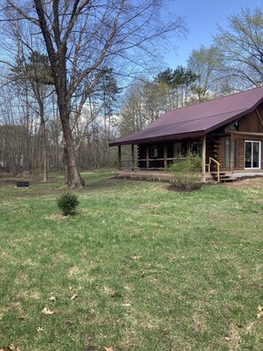 Exterior - Newly remodeled log cabin next to beautiful Wisconsin River- Rivers Edge Cabin (Muscoda)