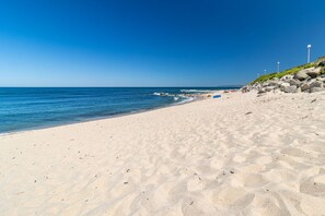 On the beach - Modern 3BD Ocean View Apartment (Póvoa de Varzim)