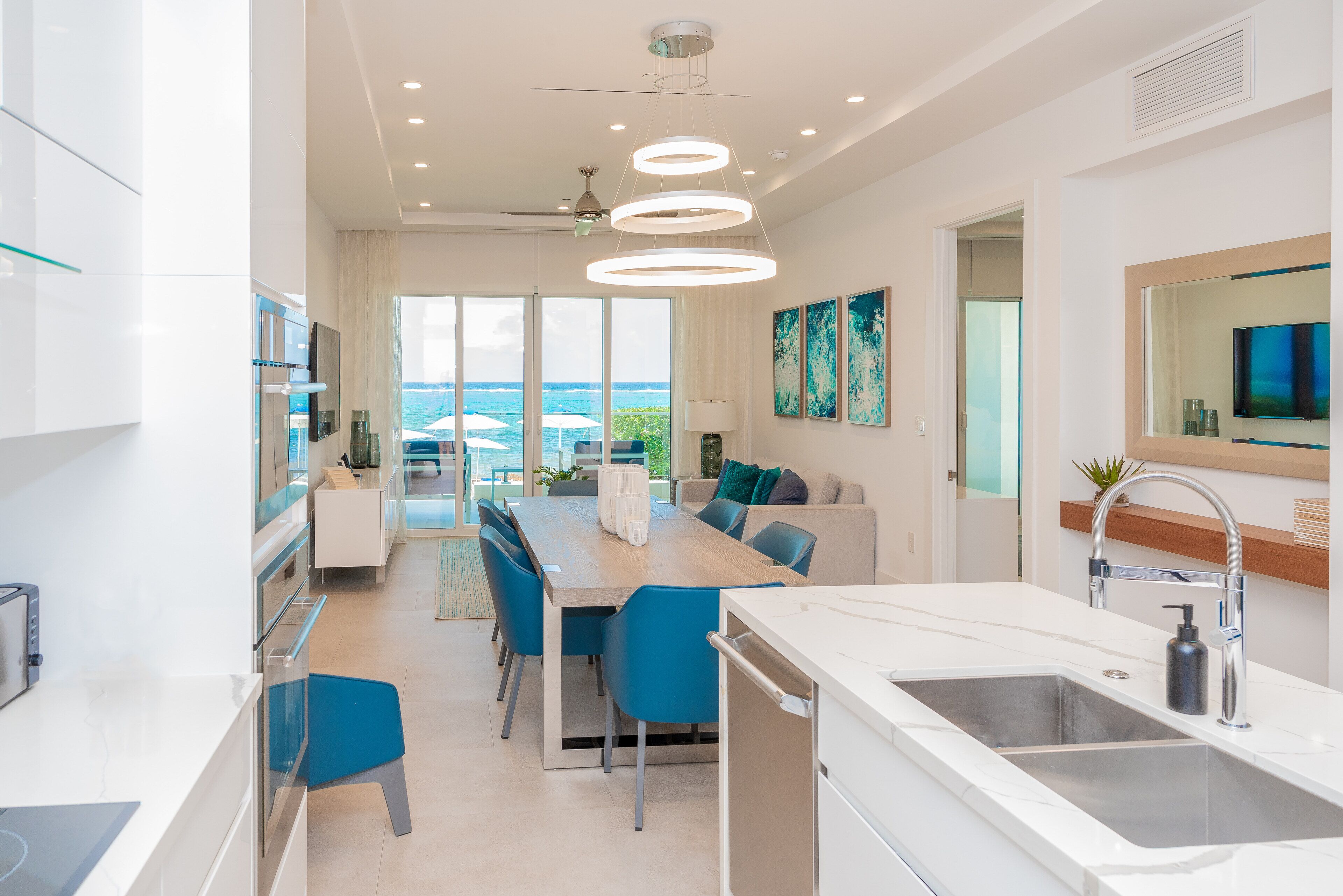 2BR Oceanfront Suite | Living area