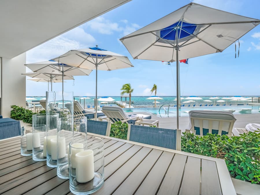 3 Bedroom Pool Suite | Terrass/Patio