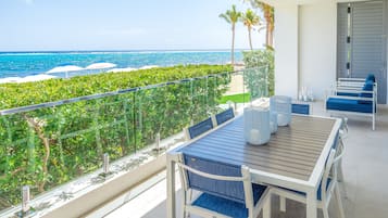 1BR w Den Oceanfront Suite | Terrace/patio
