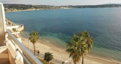 Rare: Front de MER Duplex T4 Bandol Avec Terrasse 80m2