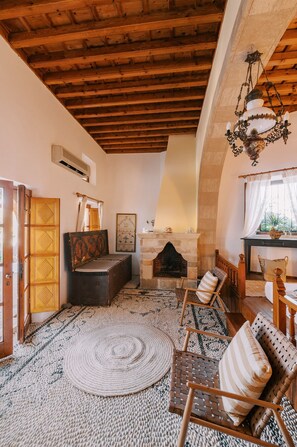 3 habitaciones y caja de seguridad en la habitación 