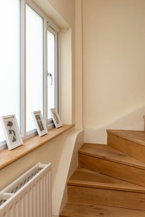 Nhà cơ bản, nhiều giường | Nội thất