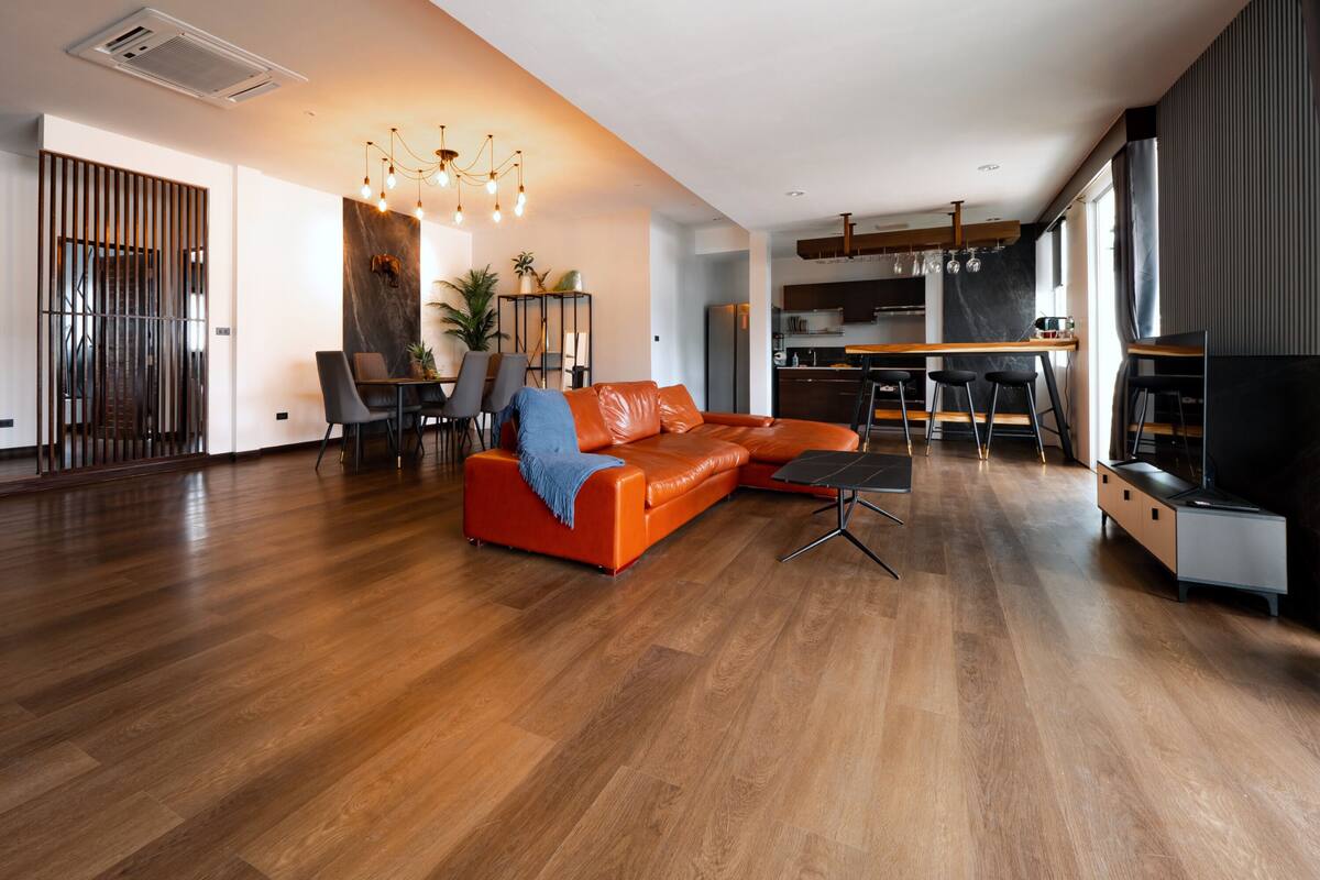 Grand-Penthouse, 3 Schlafzimmer | Wohnzimmer | Flachbildfernseher, Bücher