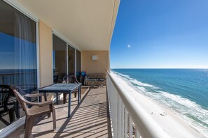 Property grounds - Breathtaking Views in this 3 BR 2 BA in Tower 1 at the Majestic!!!! (Panama City Beach)