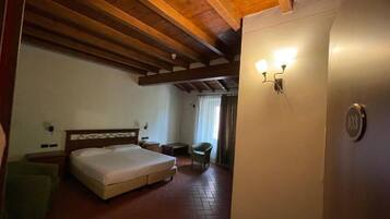 Standard Apartment | Free WiFi
