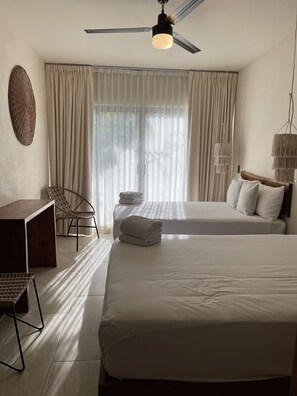 1 soverom, safe på rommet, strykejern/-brett og wi-fi (inkludert)