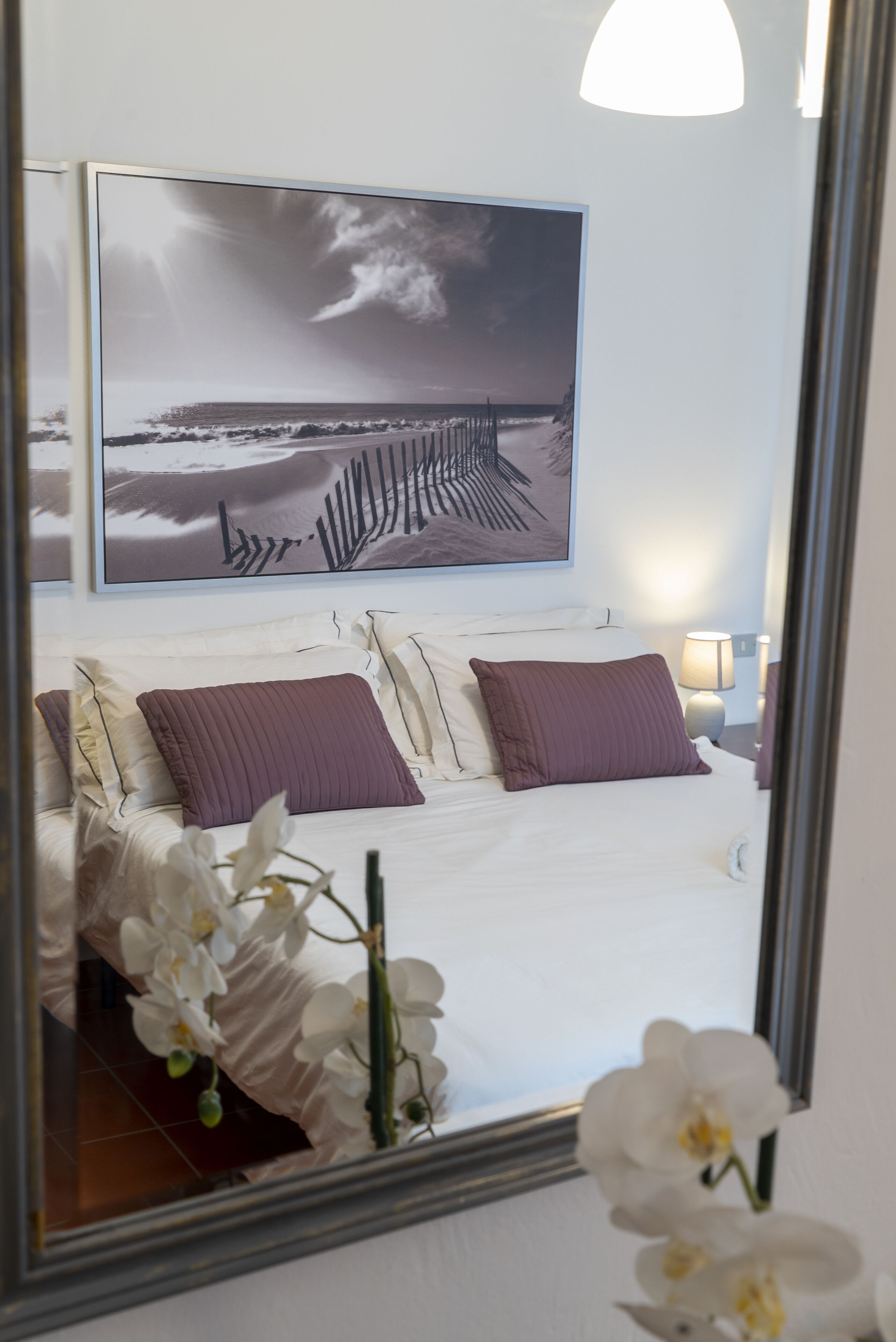 2 bedrooms, desk, travel cot, free WiFi