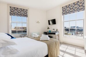 Cottage | 1 bedroom - Custom House Poole - Overlord Chamber (Poole)
